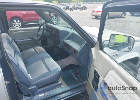 1988 Dodge Dakota z USA, uszkodzony, nr VIN 1B7GN14XXJS709246